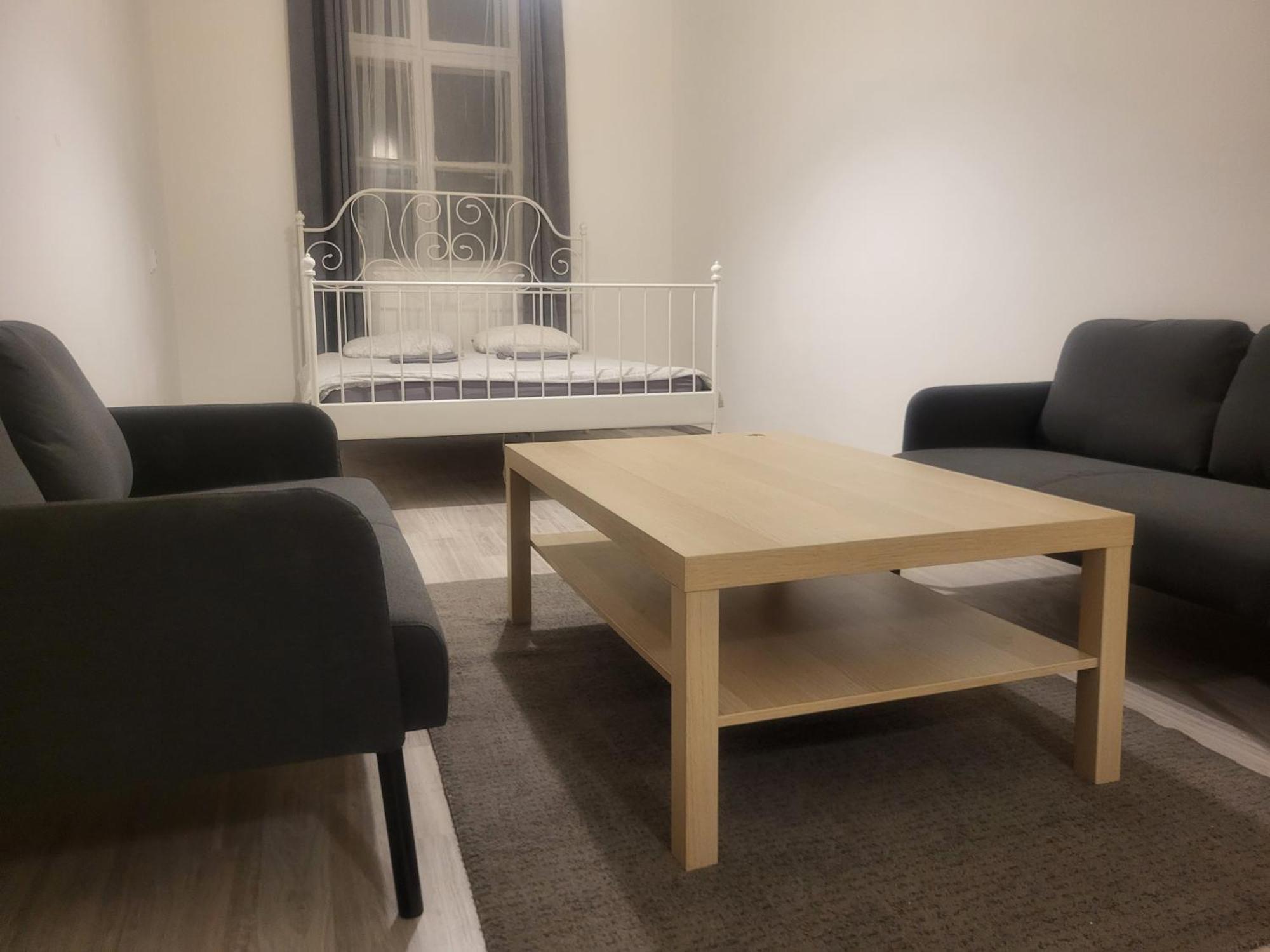 Sleepover City Center Apartment Будапеща Екстериор снимка